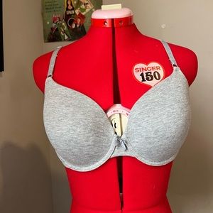 Victorias Secret tshirt bra